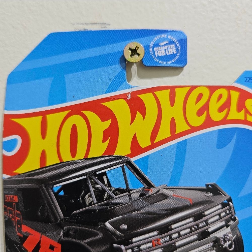 Hotwheels Ford Bronco R - Picture 2 of 5